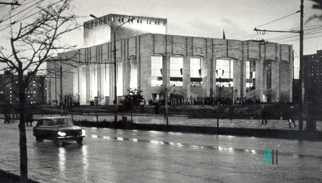 13. ФФ.6п.Оп.6п.Д.0306. Здание нового драмтеатра. 1982. Пермь.jpg