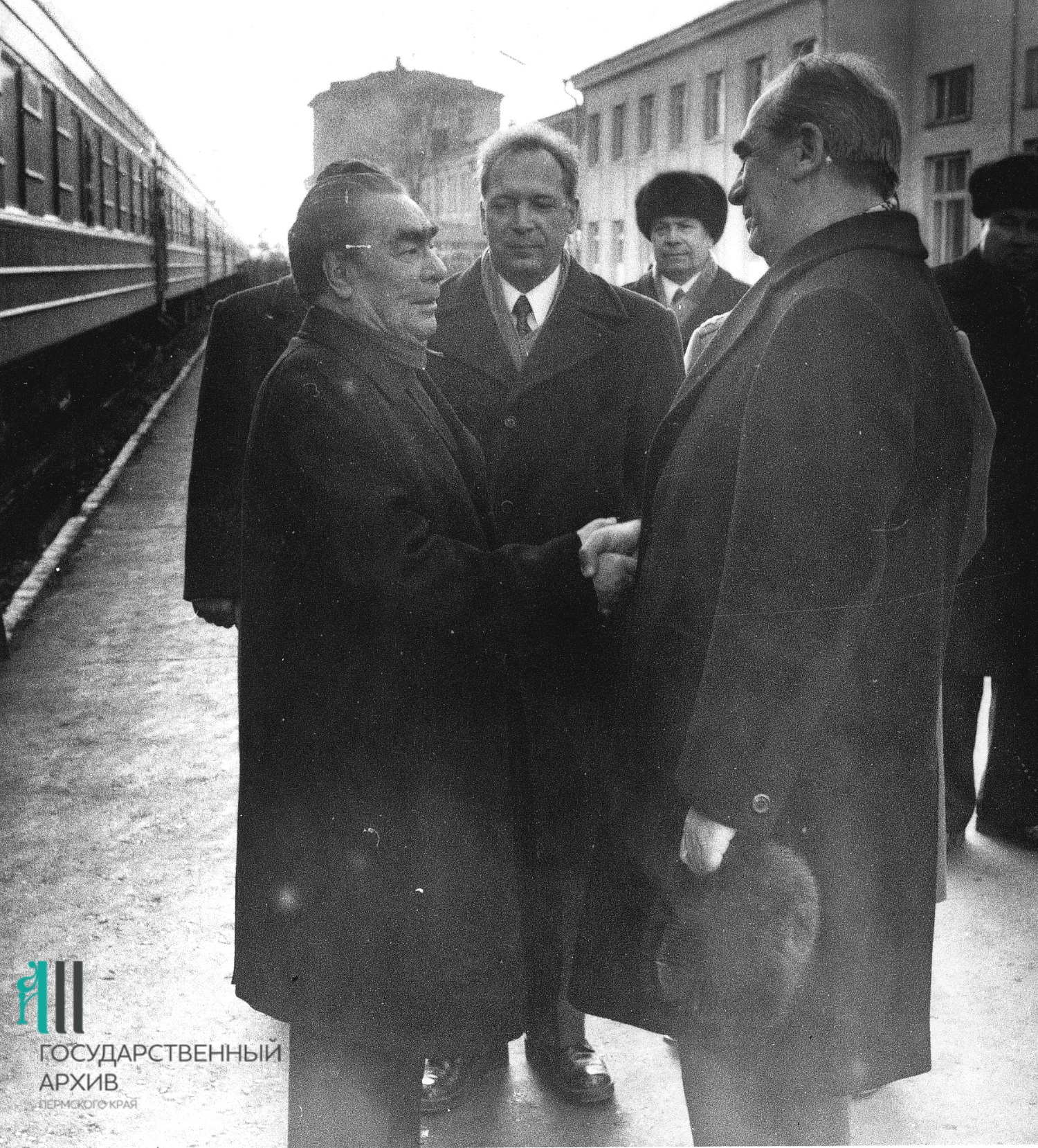 Ф.р-1710.Оп.1.Д.59.Л.И.Брежнев на Перми 2 с С.И.Чистоплясовым и Б.В.Коноплевым 1978г.jpg