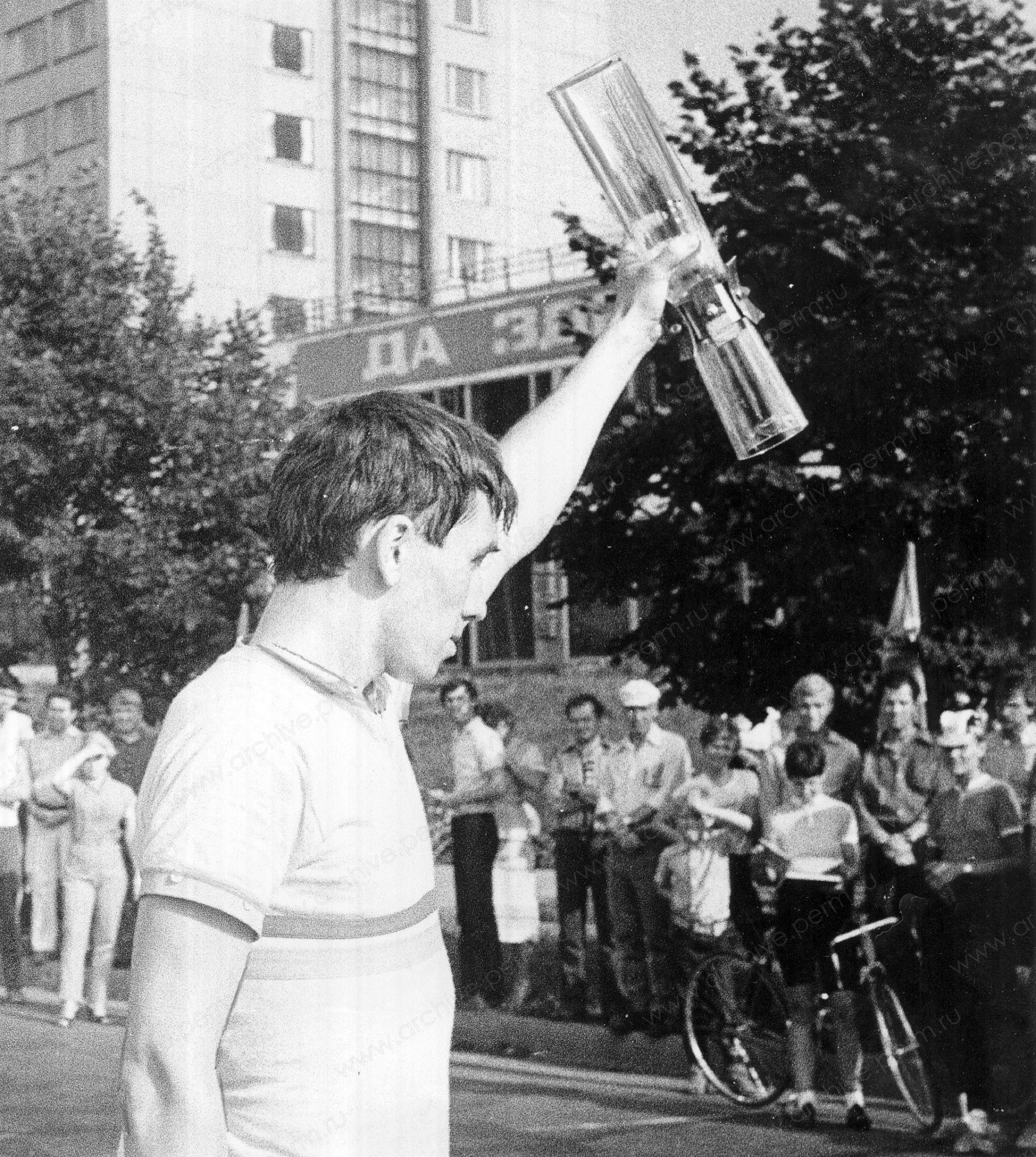 ФФ.2п.Оп.2п.Д.1445. Командный кубок велогонок на приз газета Вечерняя Пермь 1983 Пермь..jpg