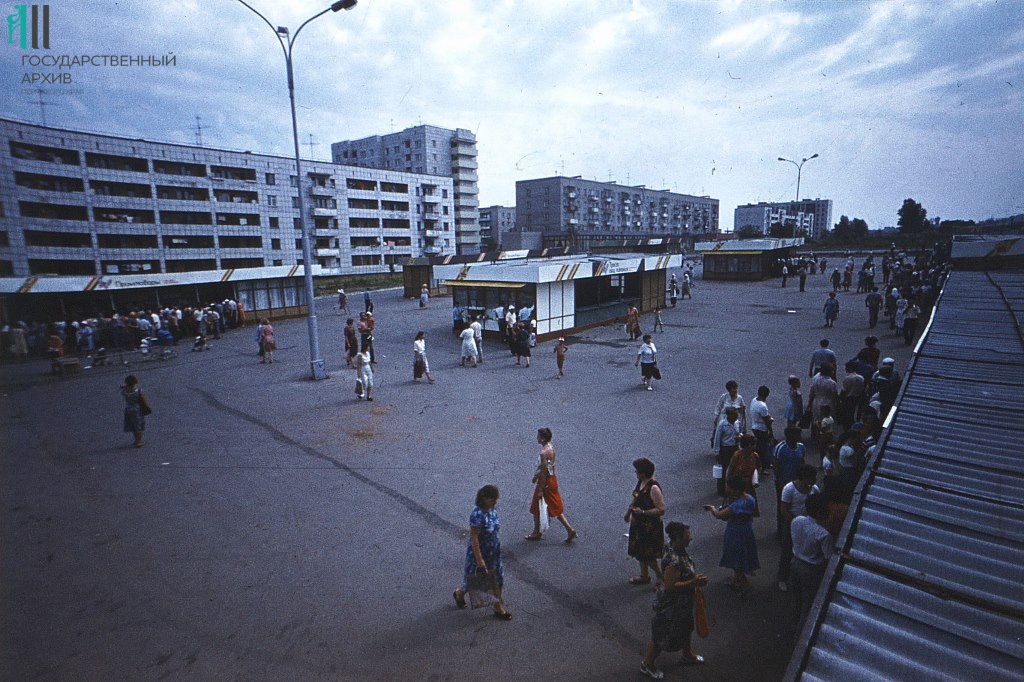 ФФ.5д.Оп.5д.Д.562.Л.2.Улица Стаханова.8.07.1987г.jpg