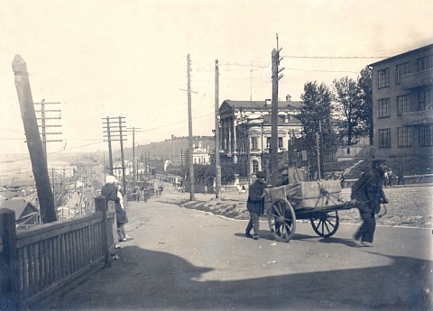 Улица Монастырская.