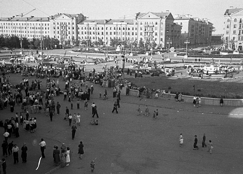 Сталинский проспект (сейчас Комсомольский).